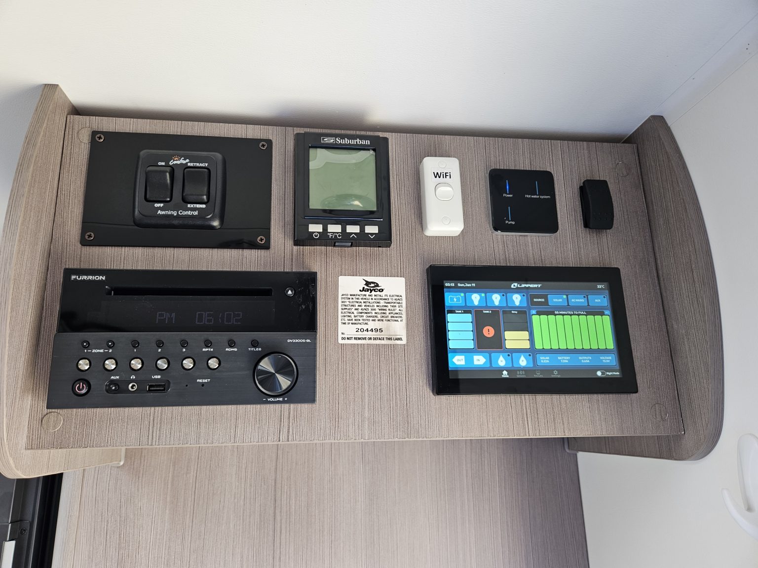 2022 JAYCO SILVERLINE SLIDE OUT SHOWER / TOILET CARAVAN Avan Adelaide